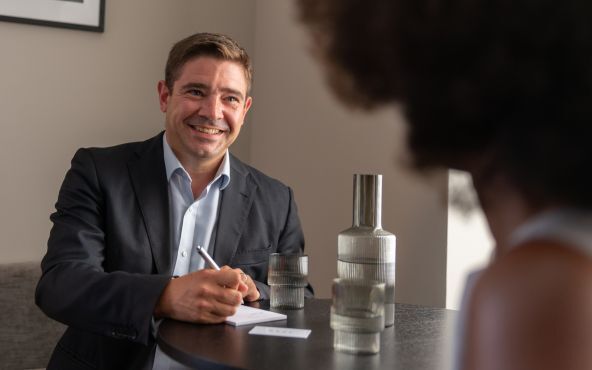 j1 visa application step